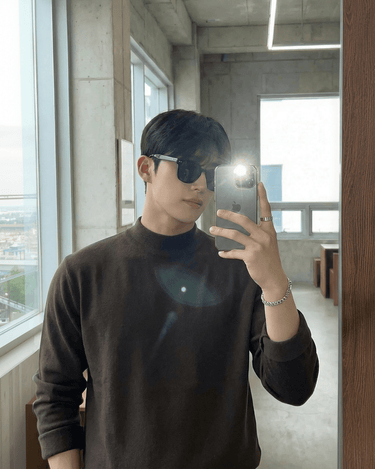 GS No. 1 Plush Turtleneck Sweater - Gentleman's Seoul - 