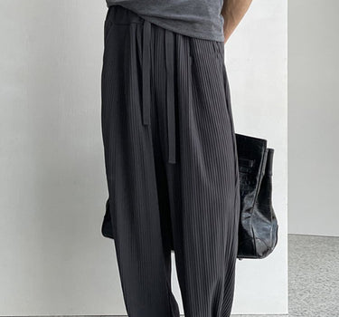 GS No. 146 Pleated Loose Sweatpants - Gentleman's Seoul -