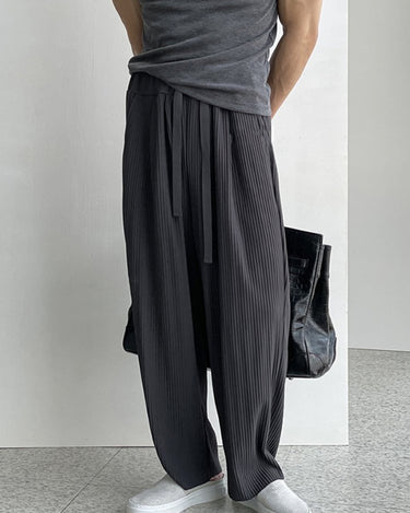 GS No. 146 Pleated Loose Sweatpants - Gentleman's Seoul -